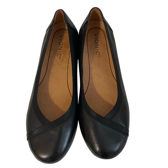 Vionic Caroll Ballet Flats Black Leather Round Toe Slip On Women's Size 7 - Picture 3 of 10